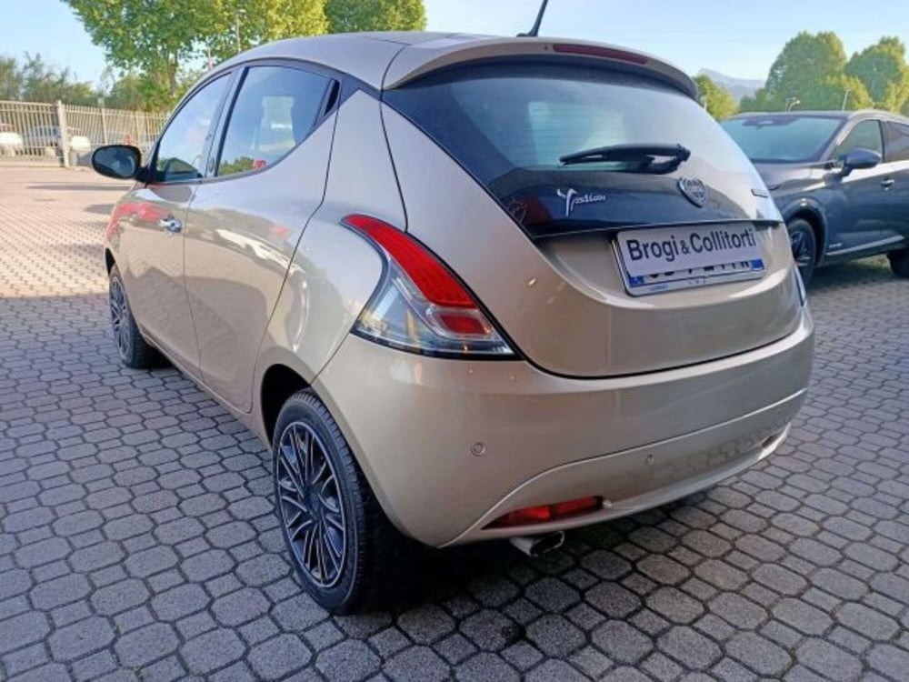 Lancia Ypsilon usata a Firenze (6)