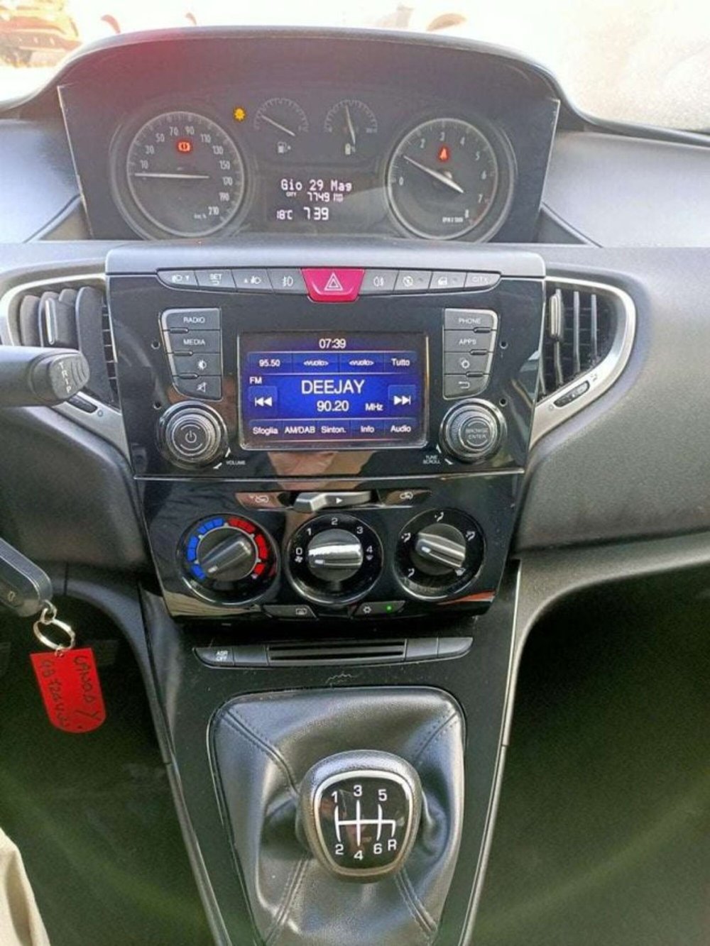 Lancia Ypsilon usata a Firenze (8)