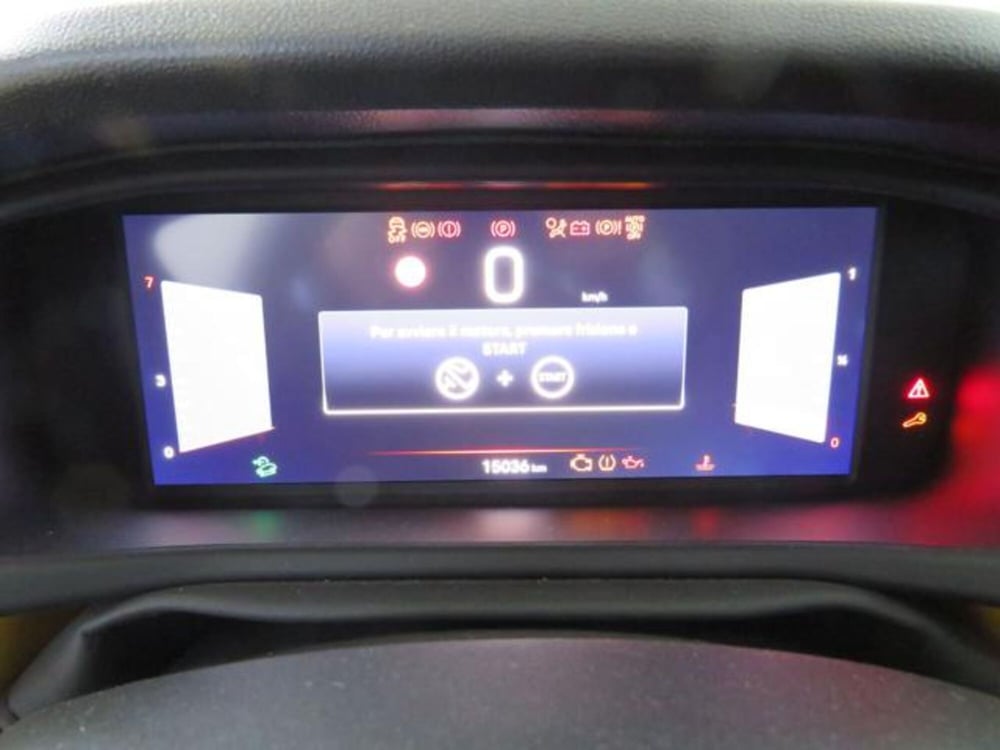 Jeep Avenger usata a Lodi (12)