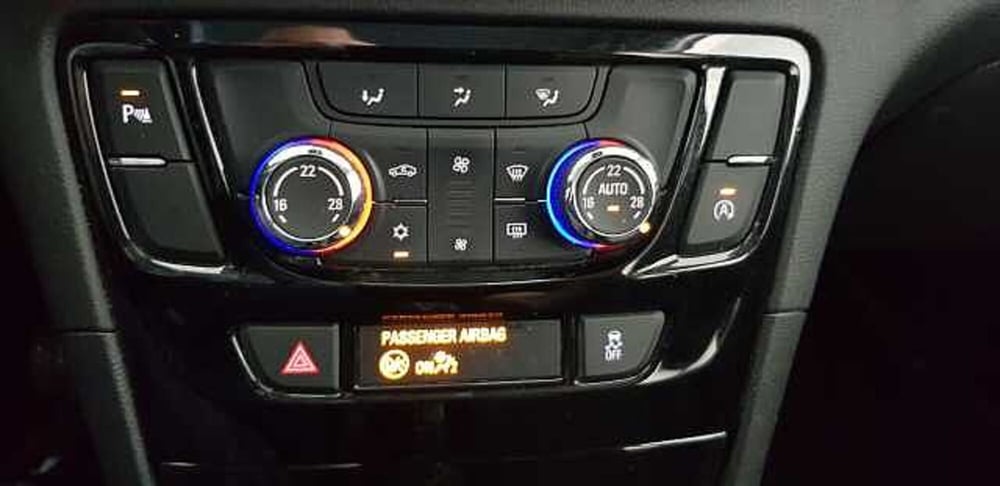 Opel Mokka usata a Pordenone (14)
