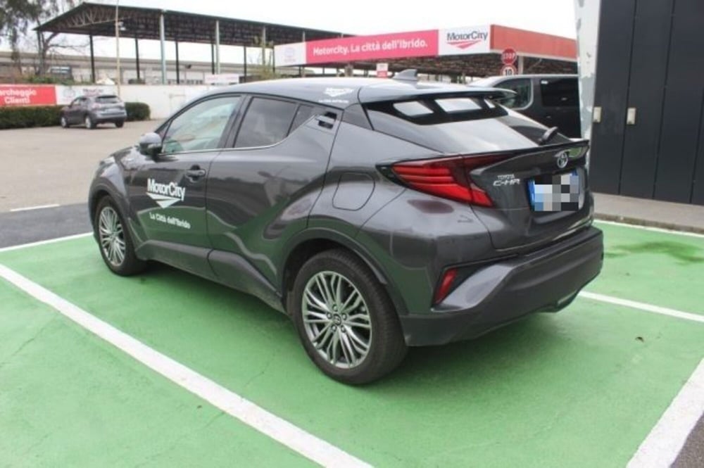 Toyota Toyota C-HR usata a Roma (17)