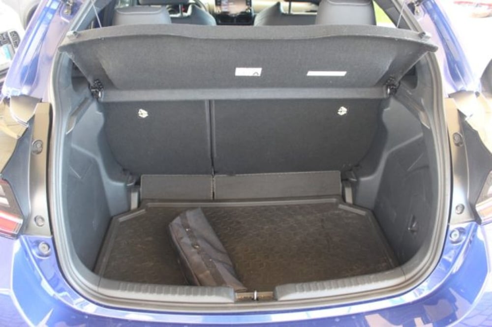 Toyota Yaris Cross usata a Roma (11)