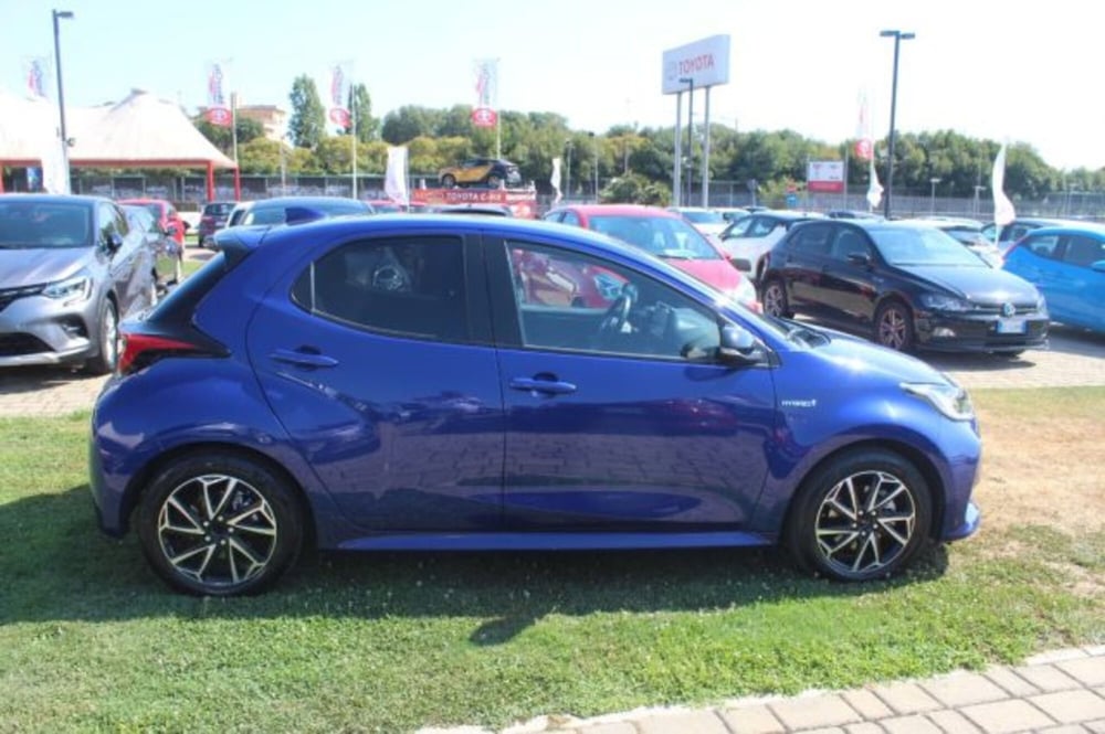 Toyota Yaris Cross usata a Roma (14)
