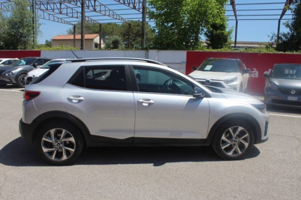 Kia Stonic usata a Roma (15)