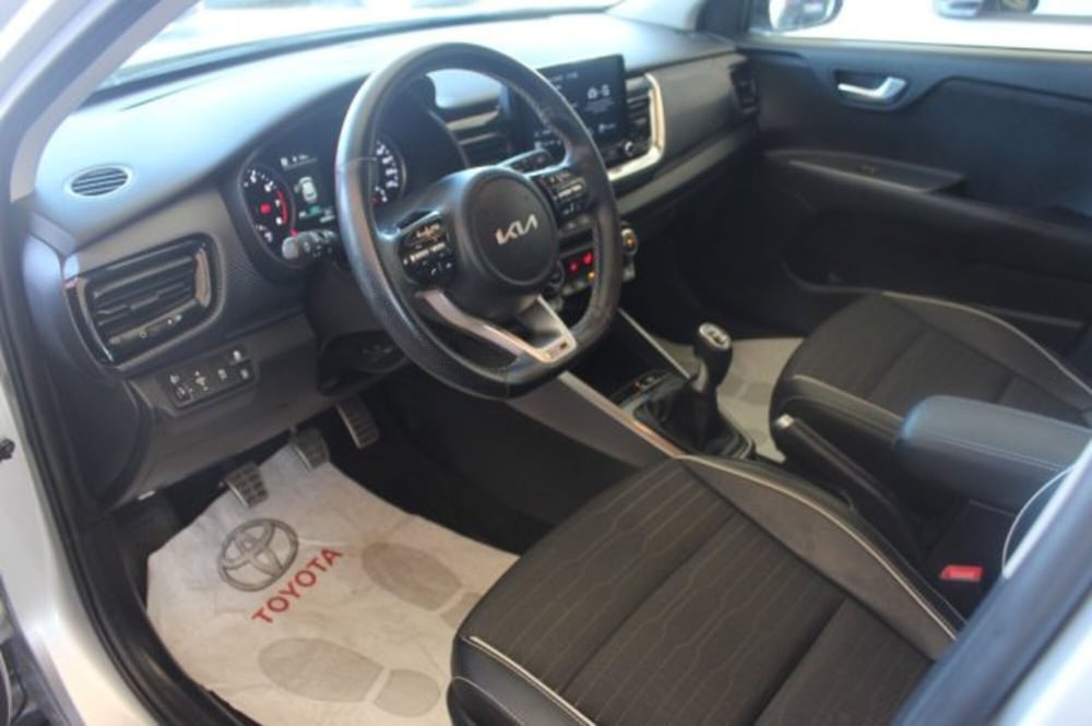 Kia Stonic usata a Roma (6)