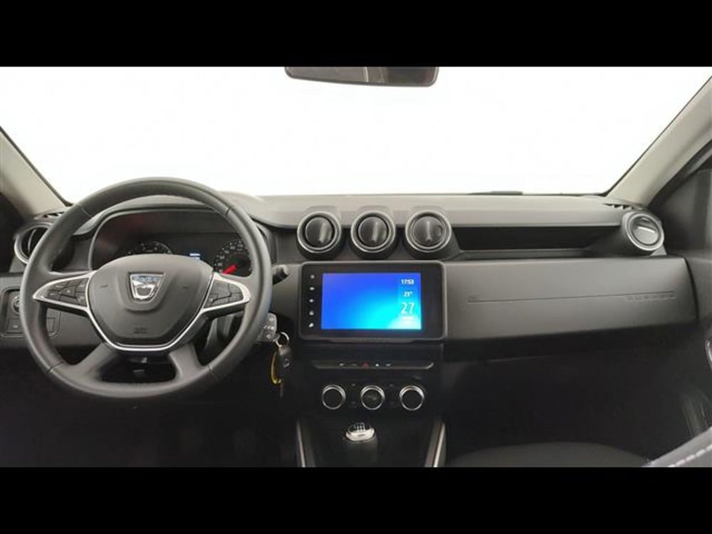 Dacia Duster usata a Milano (11)