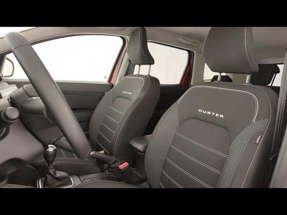 Dacia Duster usata a Milano (9)