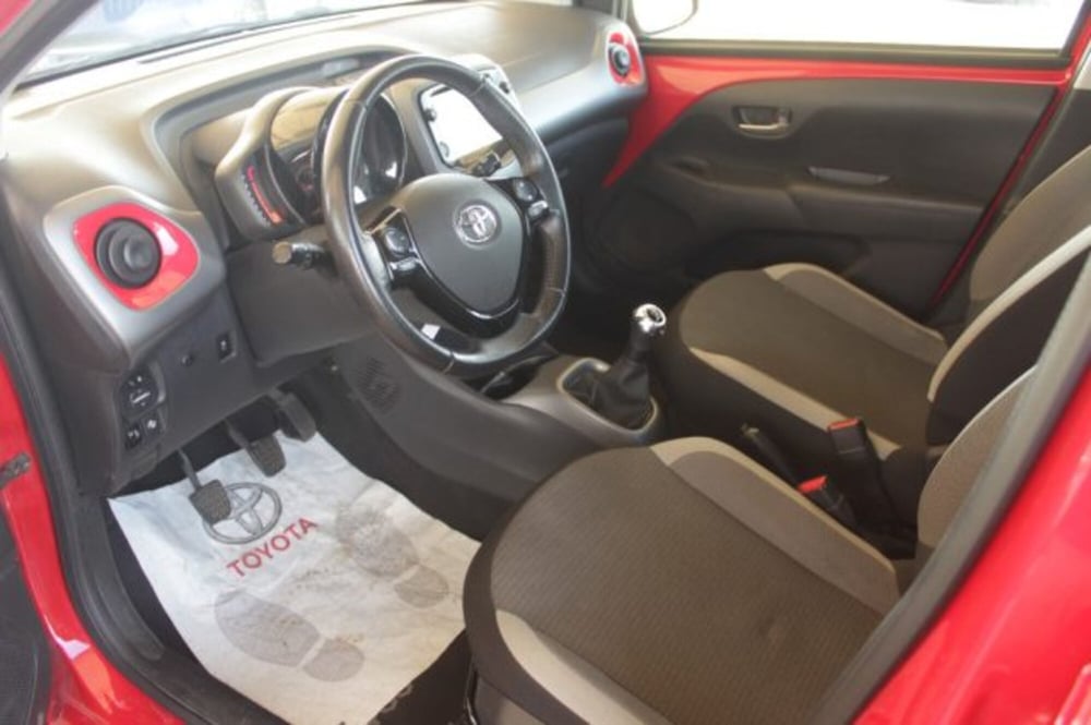 Toyota Aygo usata a Roma (12)