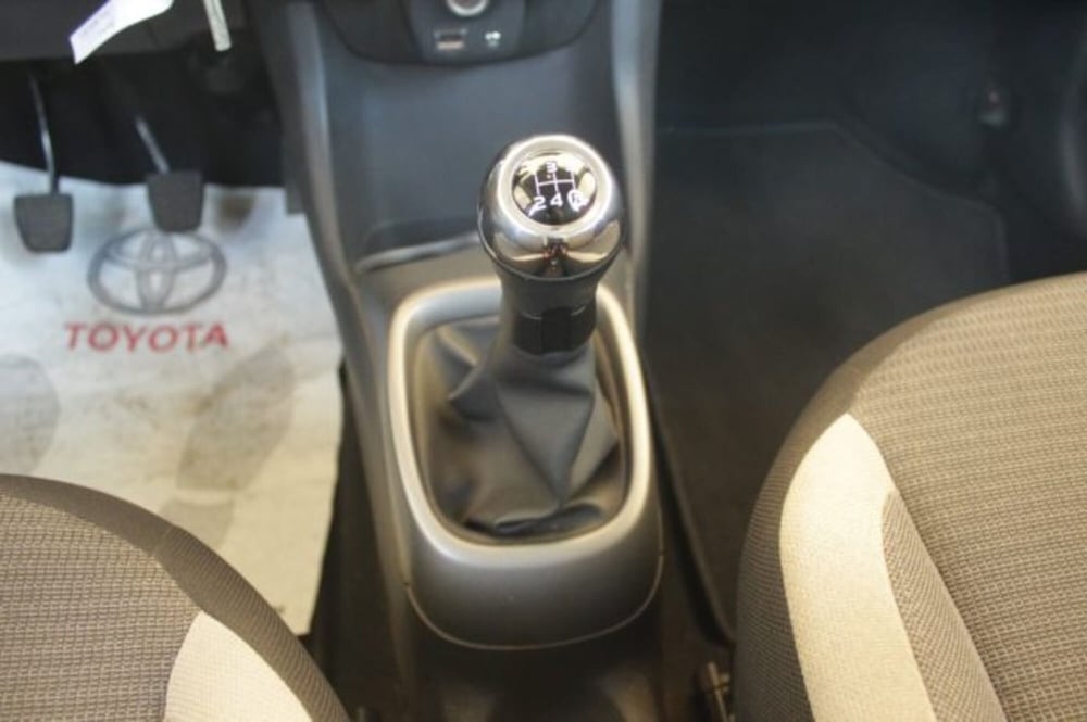 Toyota Aygo usata a Roma (16)