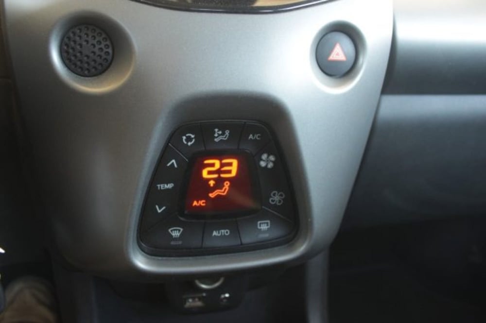 Toyota Aygo usata a Roma (19)