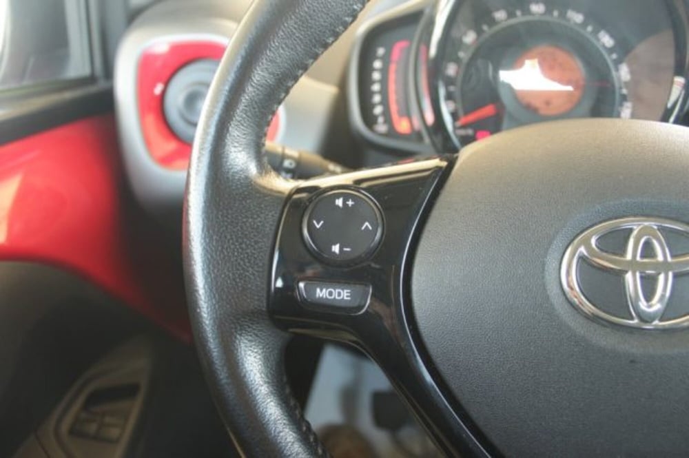 Toyota Aygo usata a Roma (20)