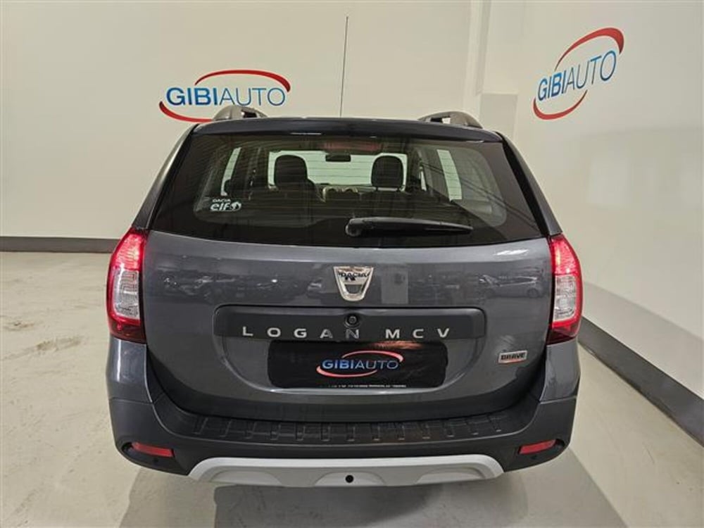 Dacia Logan usata a Palermo (8)