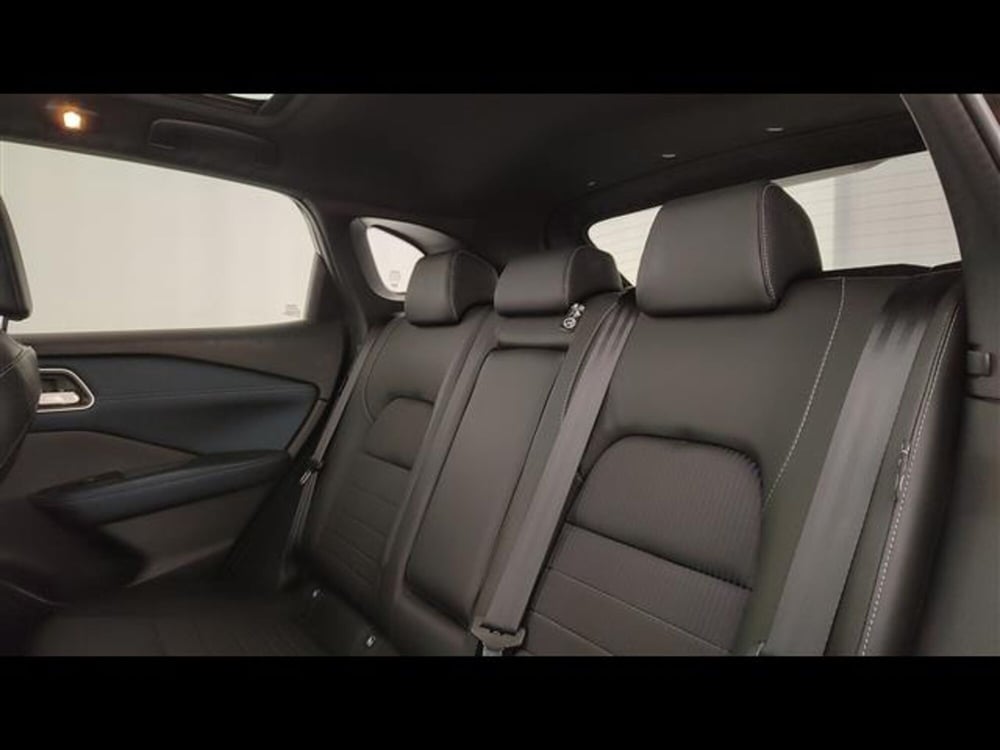 Nissan Qashqai usata a Milano (11)