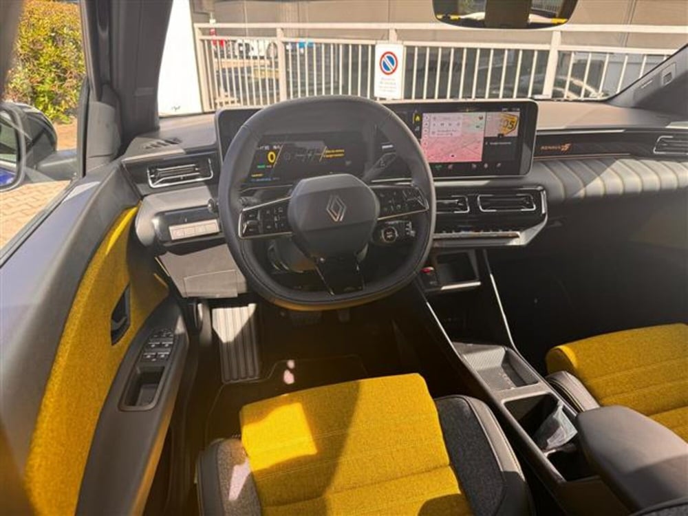 Renault Renault 5 nuova a Pavia (7)