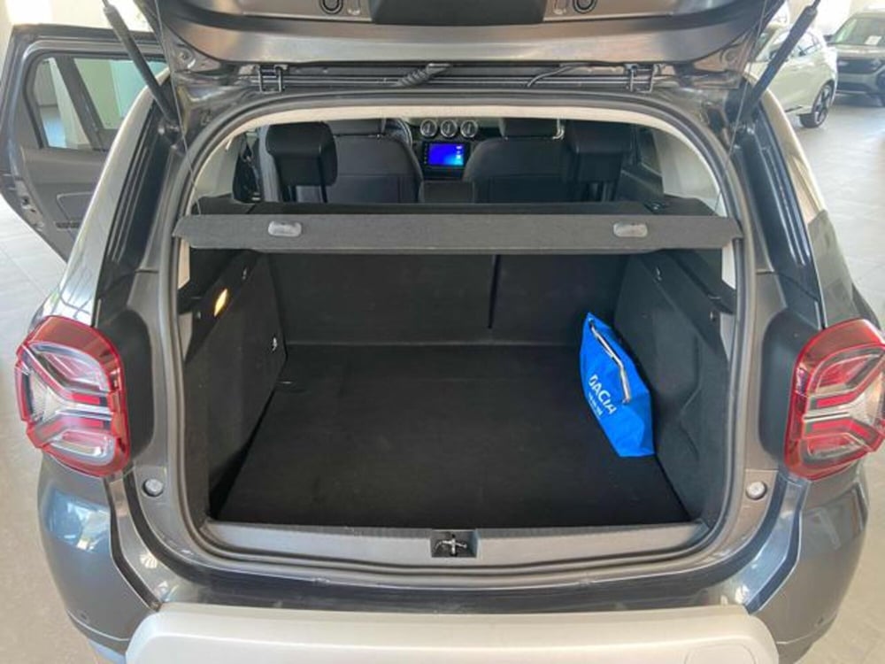 Dacia Duster usata a Bologna (16)