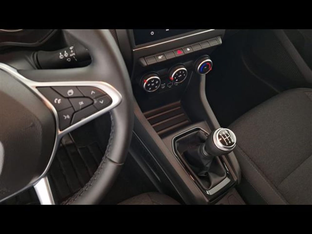 Renault Clio usata a Milano (10)