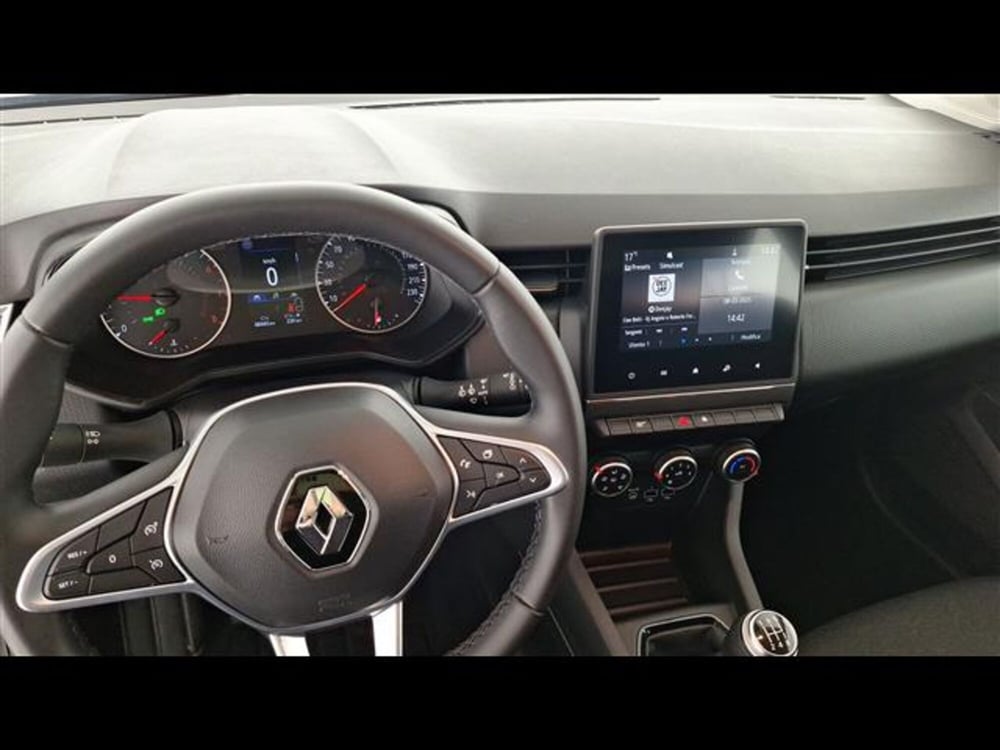 Renault Clio usata a Milano (12)