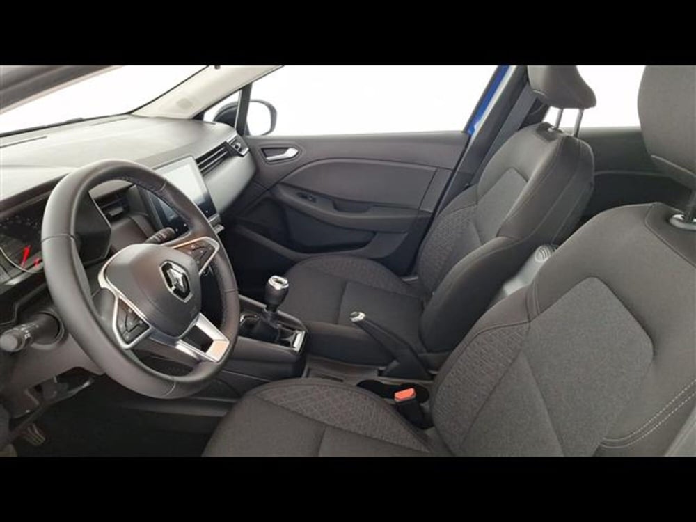 Renault Clio usata a Milano (14)
