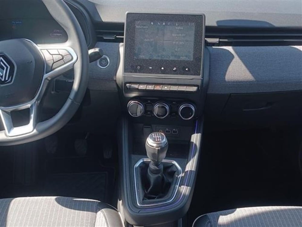 Renault Clio nuova a Livorno (11)