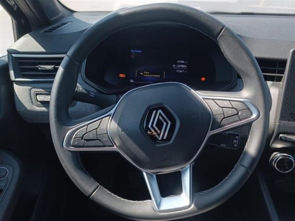 Renault Clio nuova a Livorno (12)
