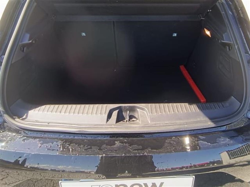 Renault Clio nuova a Livorno (15)