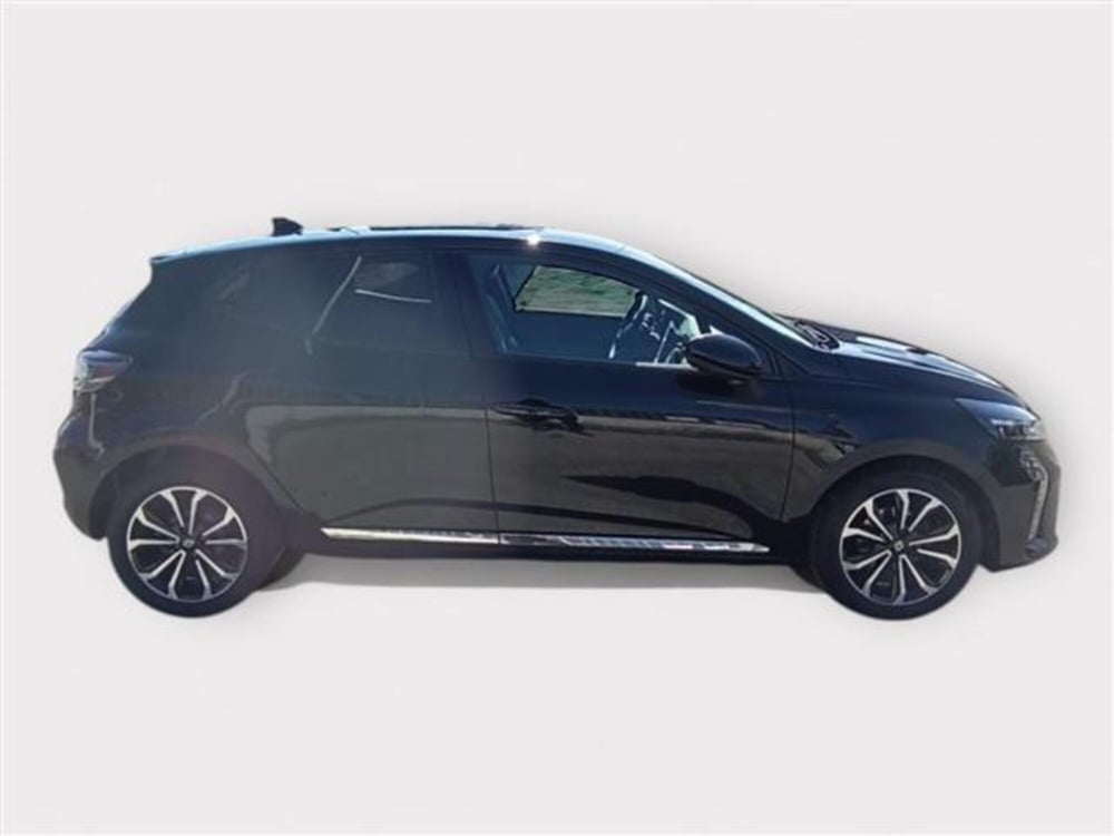 Renault Clio nuova a Livorno (6)