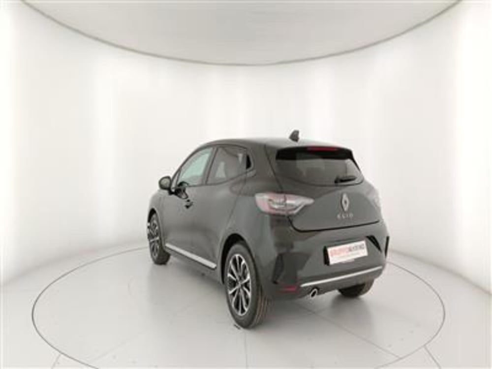 Renault Clio nuova a Bari (5)