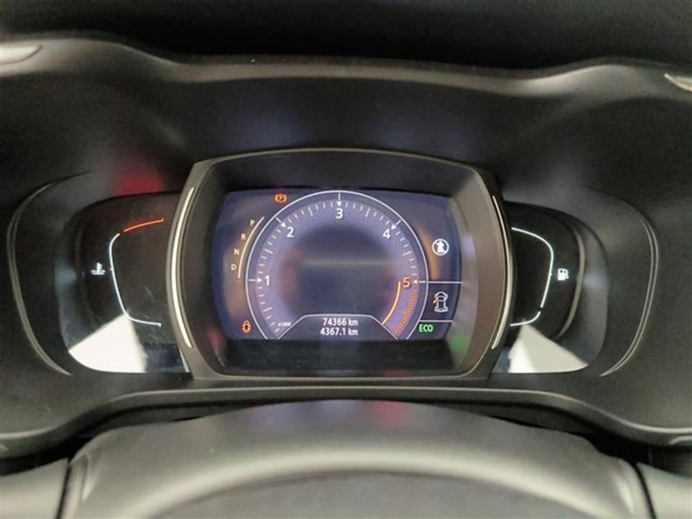 Renault Kadjar usata a Milano (13)