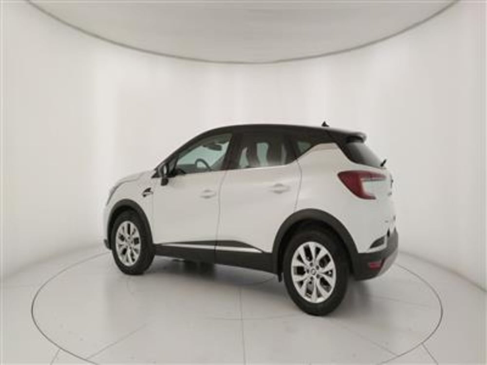 Renault Captur usata a Bari (4)