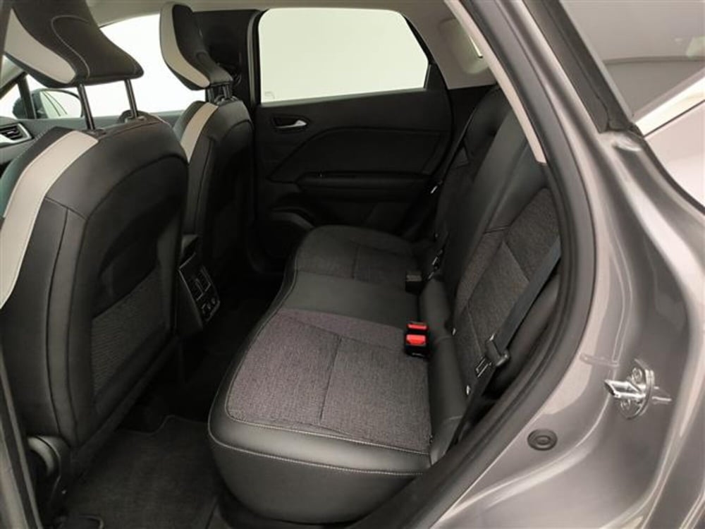Renault Captur usata a Milano (11)