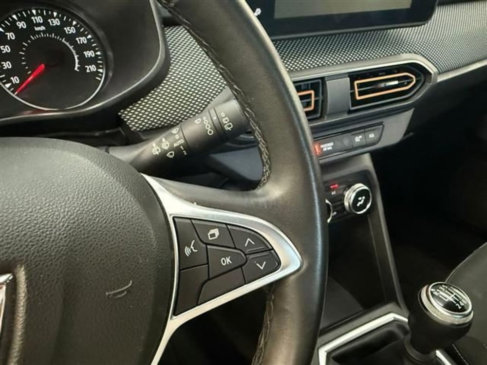 Dacia Sandero usata a Cremona (13)