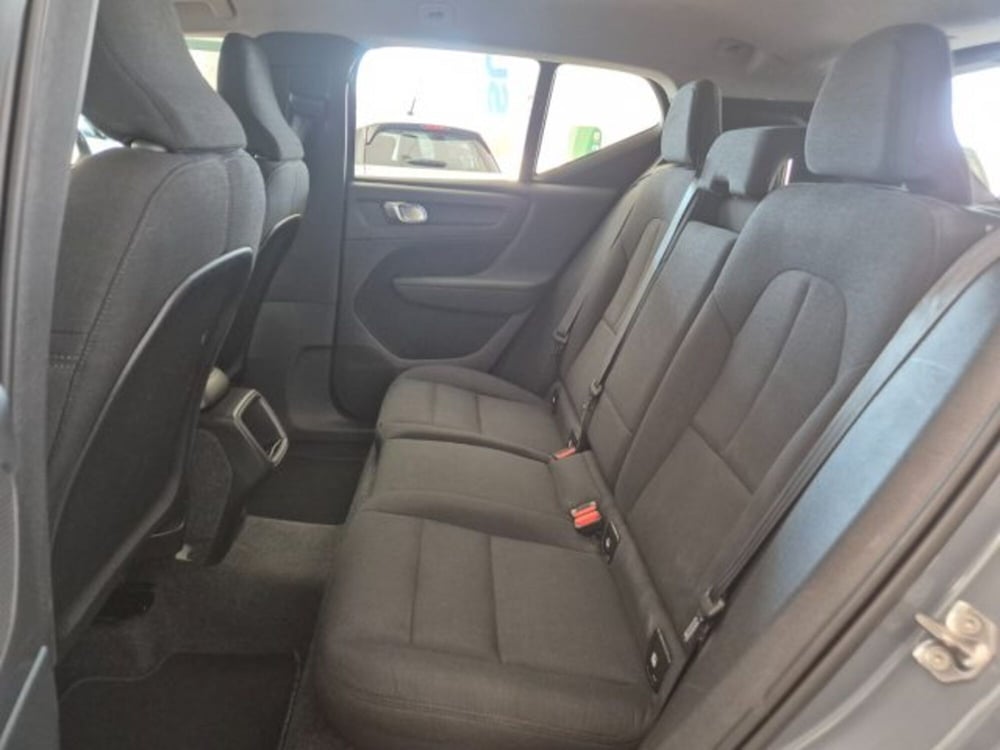 Volvo XC40 usata a Oristano (13)