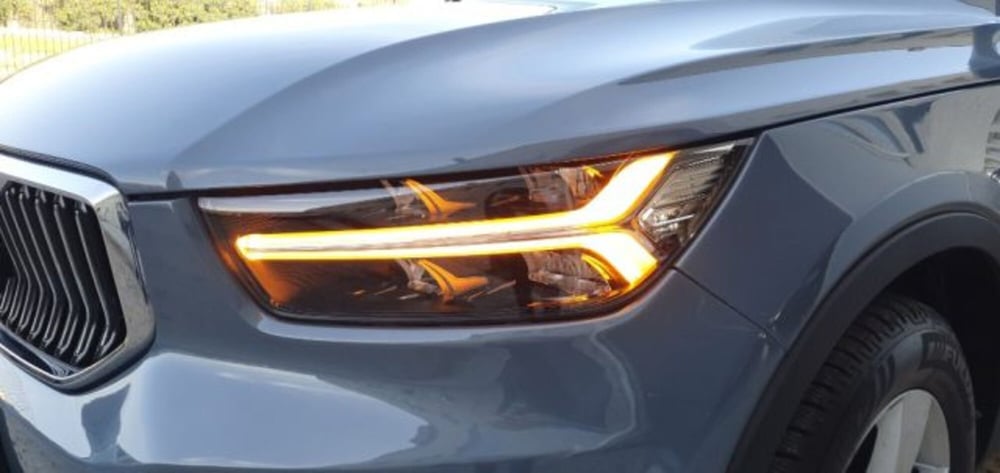 Volvo XC40 usata a Oristano (16)