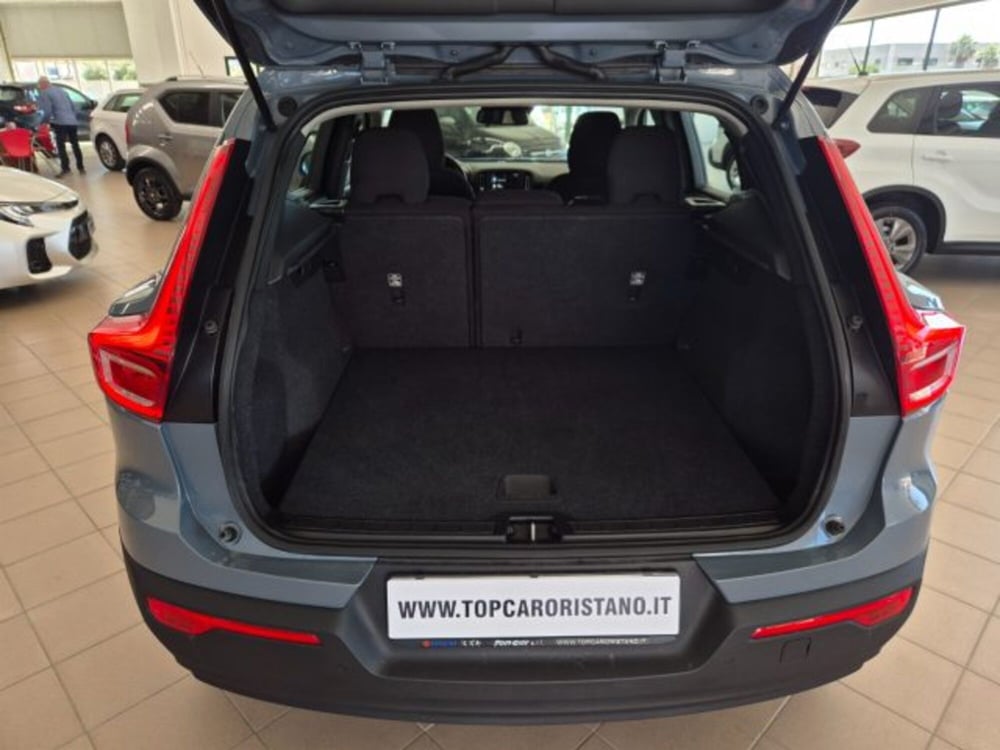 Volvo XC40 usata a Oristano (17)