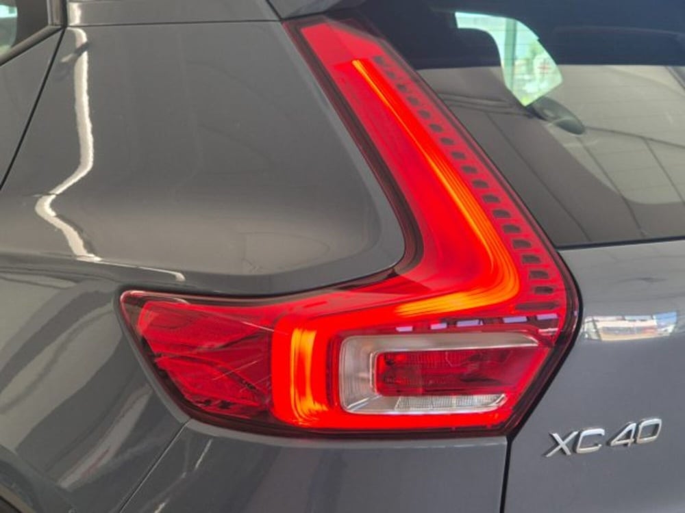 Volvo XC40 usata a Oristano (19)