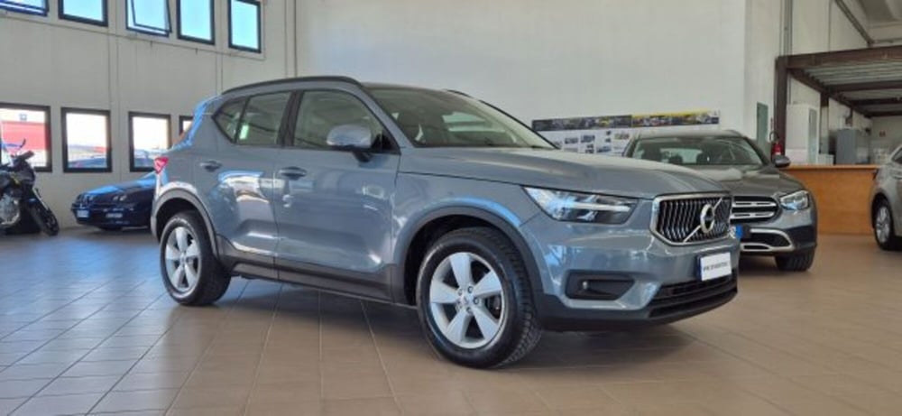 Volvo XC40 usata a Oristano (5)