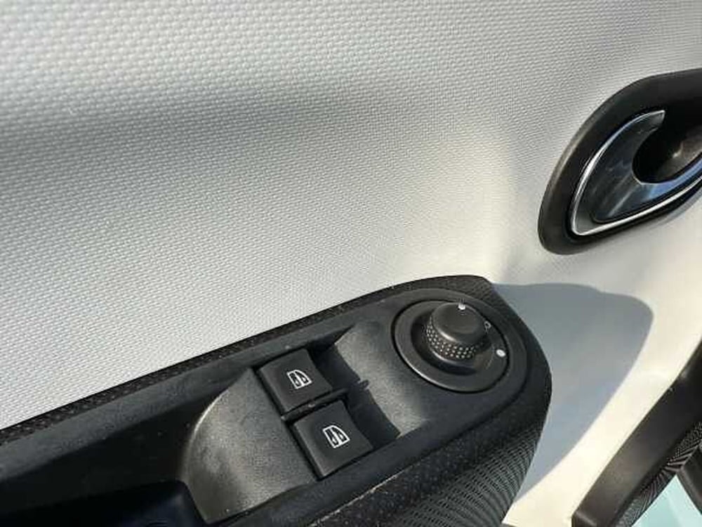 Renault Twingo usata a Brescia (14)