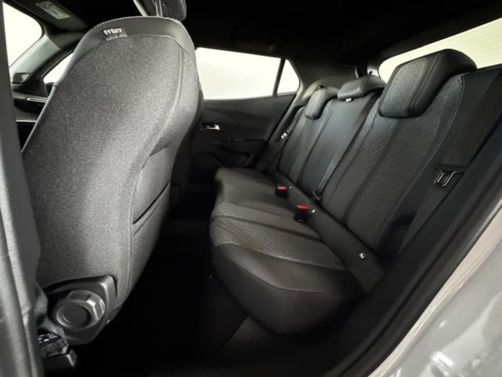 Peugeot 2008 nuova a Torino (14)