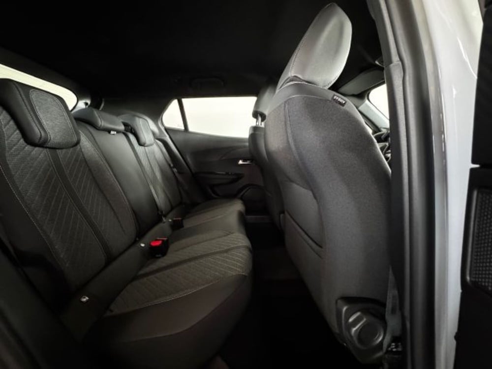 Peugeot 2008 nuova a Torino (15)