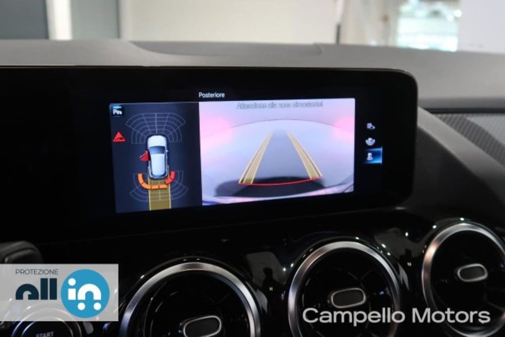 Mercedes-Benz GLA SUV usata a Venezia (11)