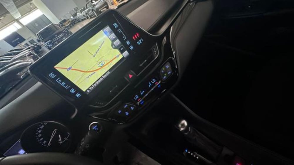Toyota Toyota C-HR usata a Reggio Emilia (16)