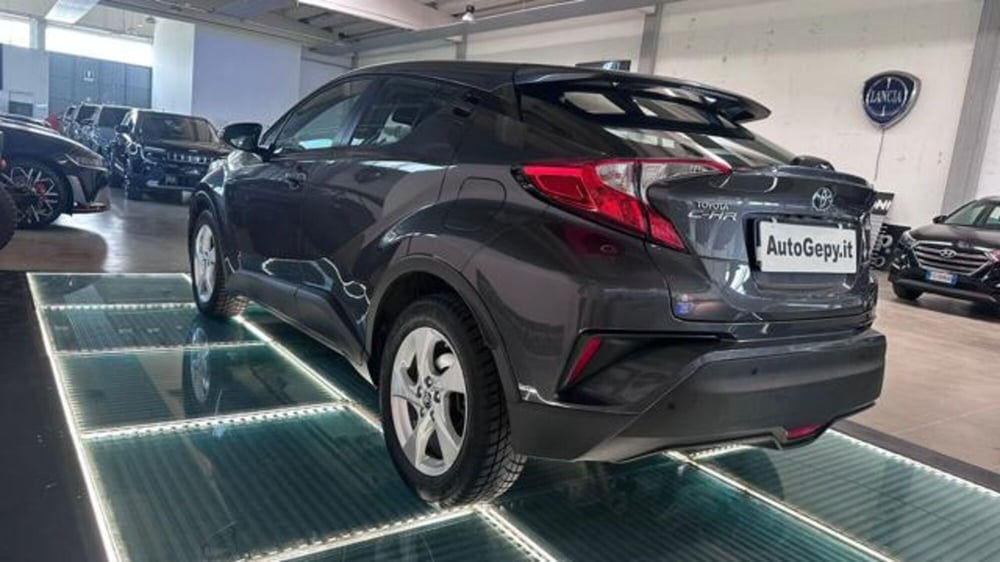 Toyota Toyota C-HR usata a Reggio Emilia (4)