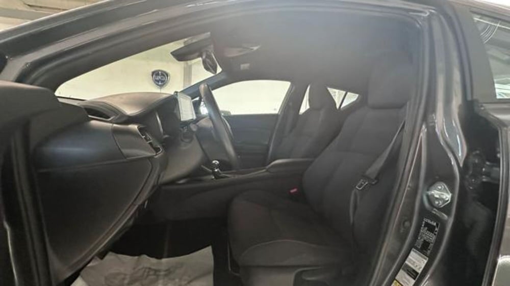 Toyota Toyota C-HR usata a Reggio Emilia (9)