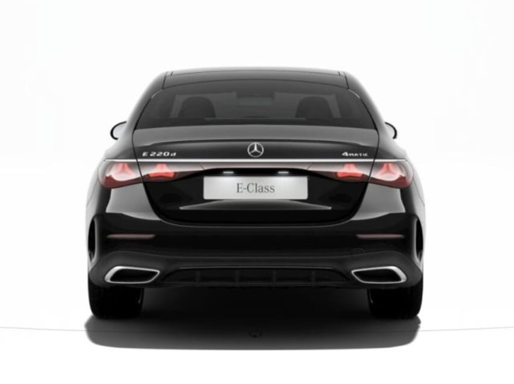 Mercedes-Benz Classe E Station Wagon nuova a Verona (4)
