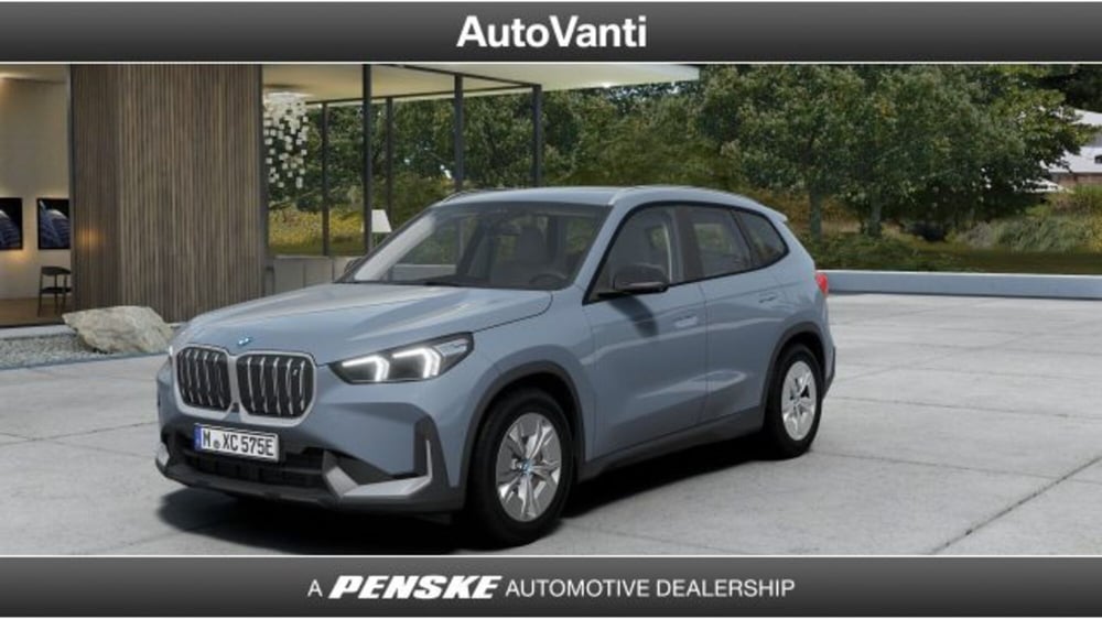 BMW iX1 nuova a Bologna
