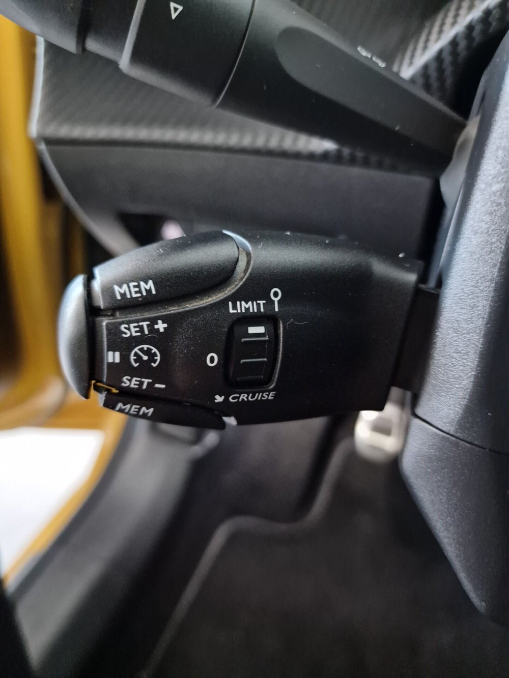 Peugeot 208 usata a Torino (20)