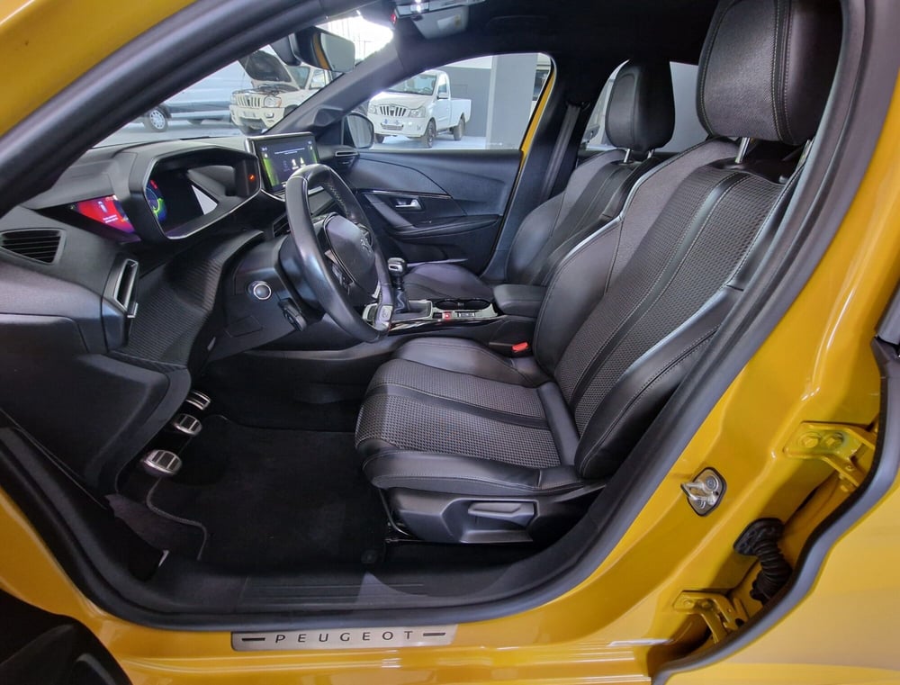 Peugeot 208 usata a Torino (7)