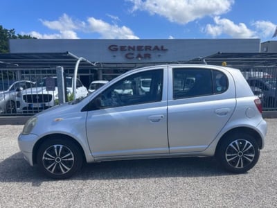 Toyota Yaris 16V cat 5 porte del 2001 usata a Codogno