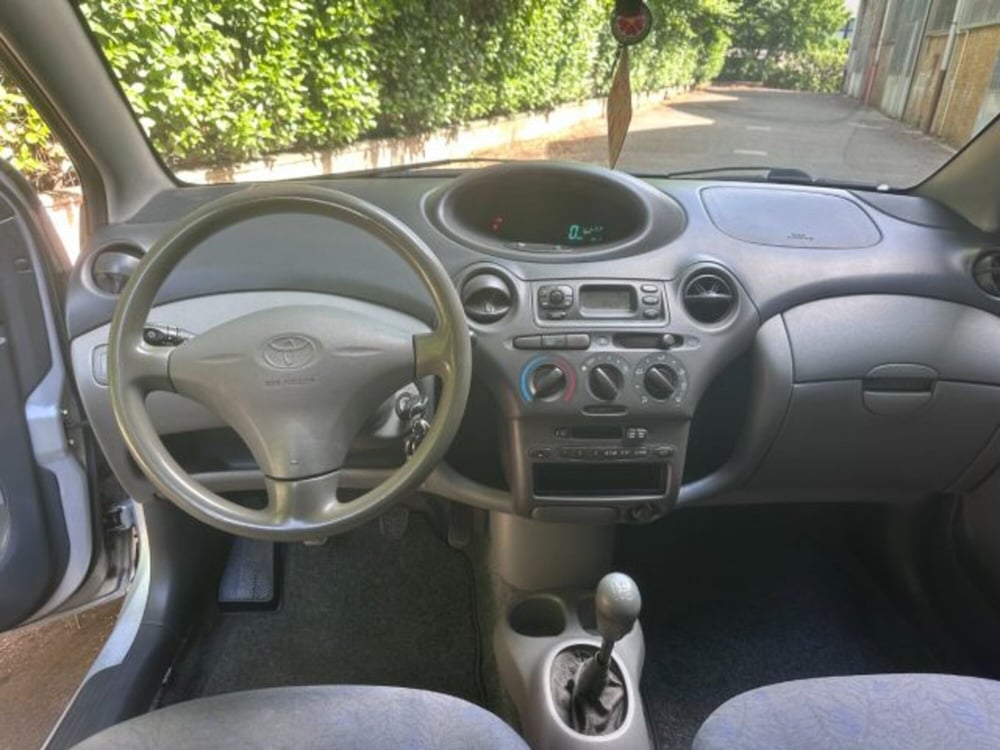 Toyota Yaris usata a Lodi (8)