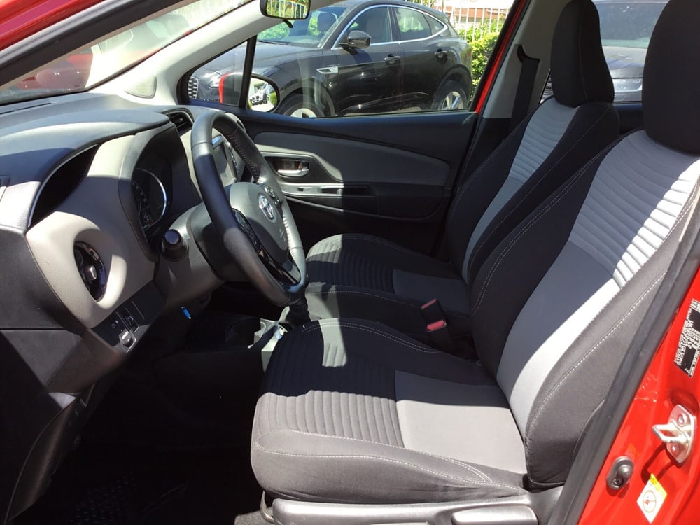 Toyota Yaris usata a Napoli (5)